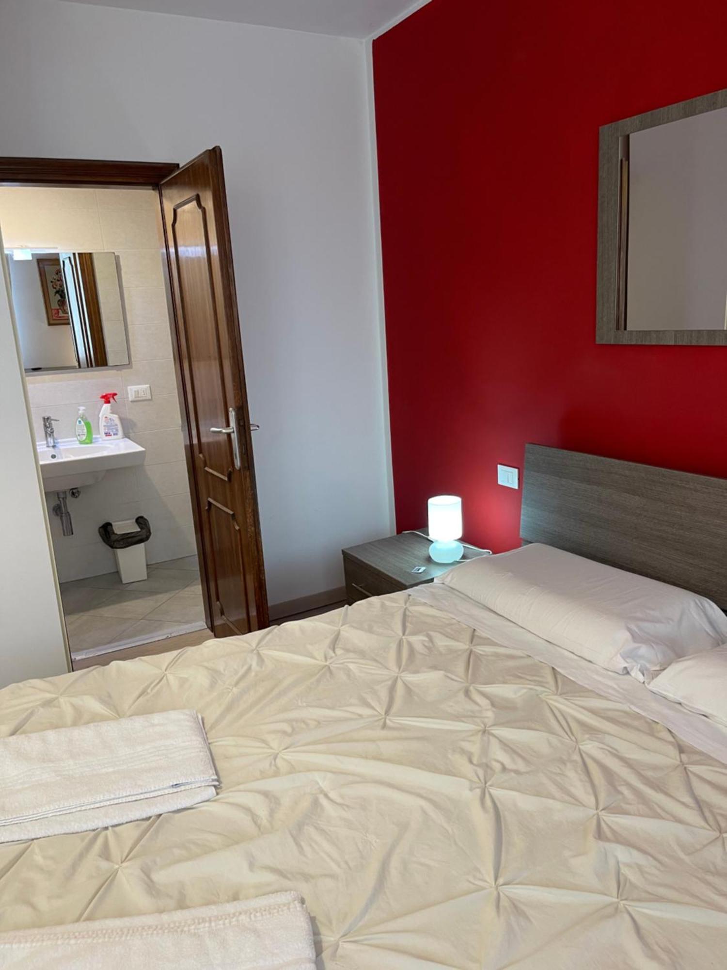Romantic Enchantment With Private Bathroom Velence Kültér fotó